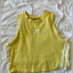 Addidas y2k cropped baby tee